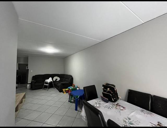 2 BEDROOM PROPERTY TO RENT IN NORTON'S HOME ESTATE